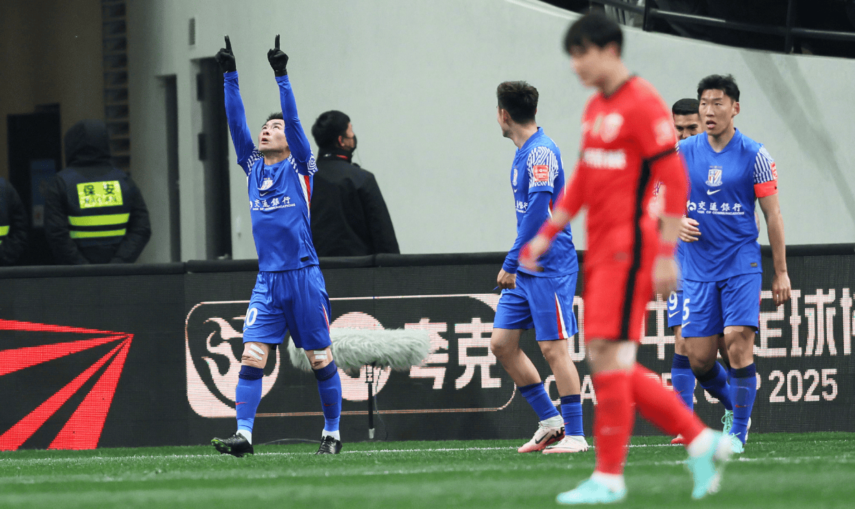 球队精彩逆转，媒体盛赞全队表现