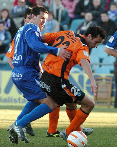 半岛体育娱乐-包含阿拉维斯客场艰难逼平对手，展现斗志的词条