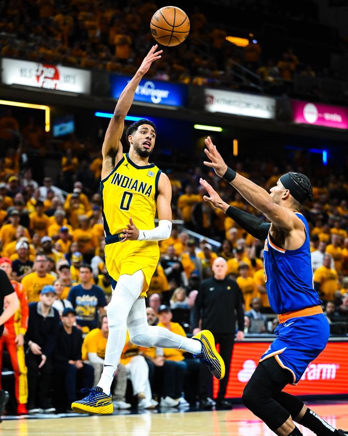 半岛体育下载-关于尼克斯集体发威，赢得激动人心的比赛的信息