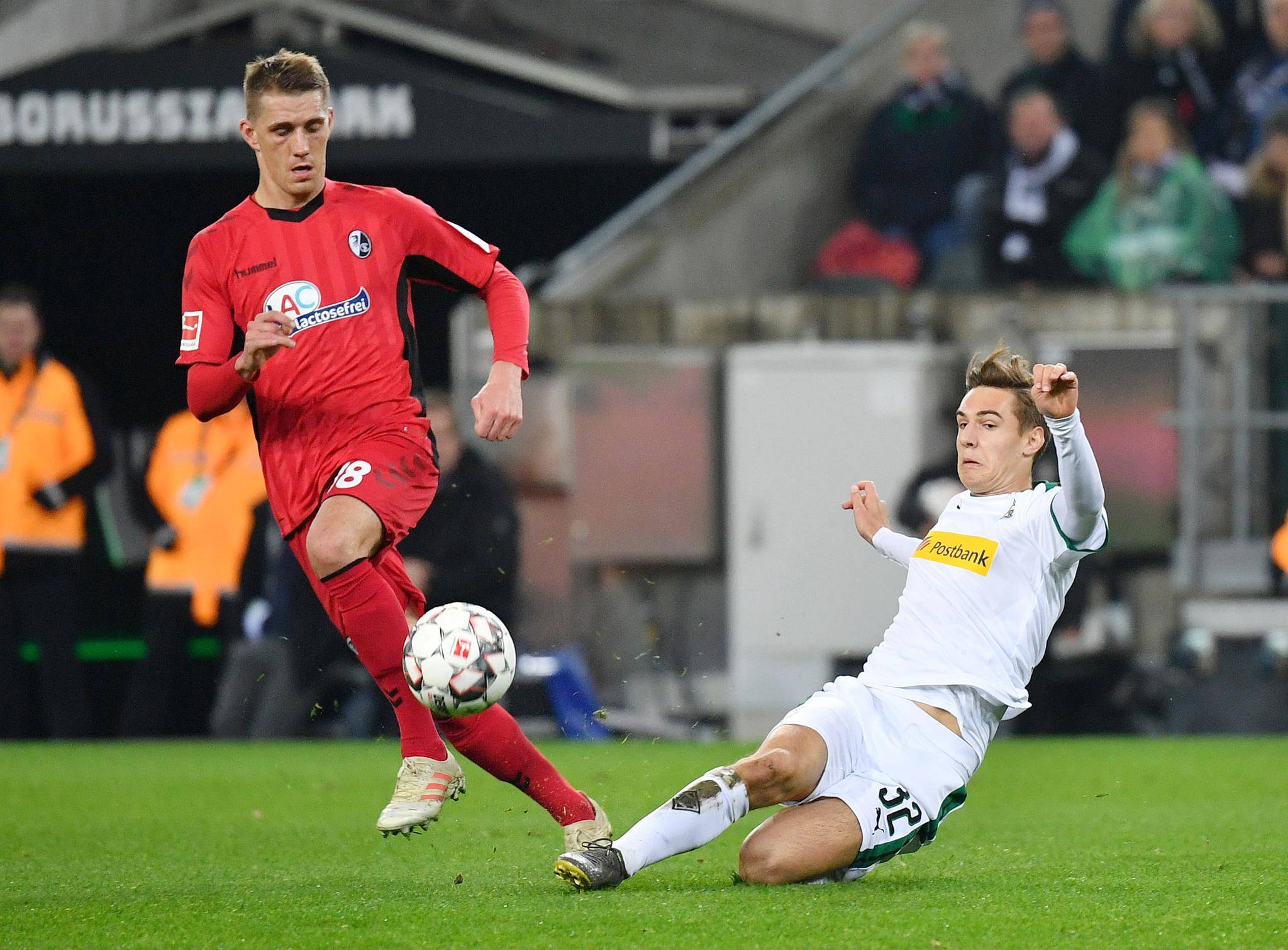 弗赖堡队在最近的比赛中表现出色