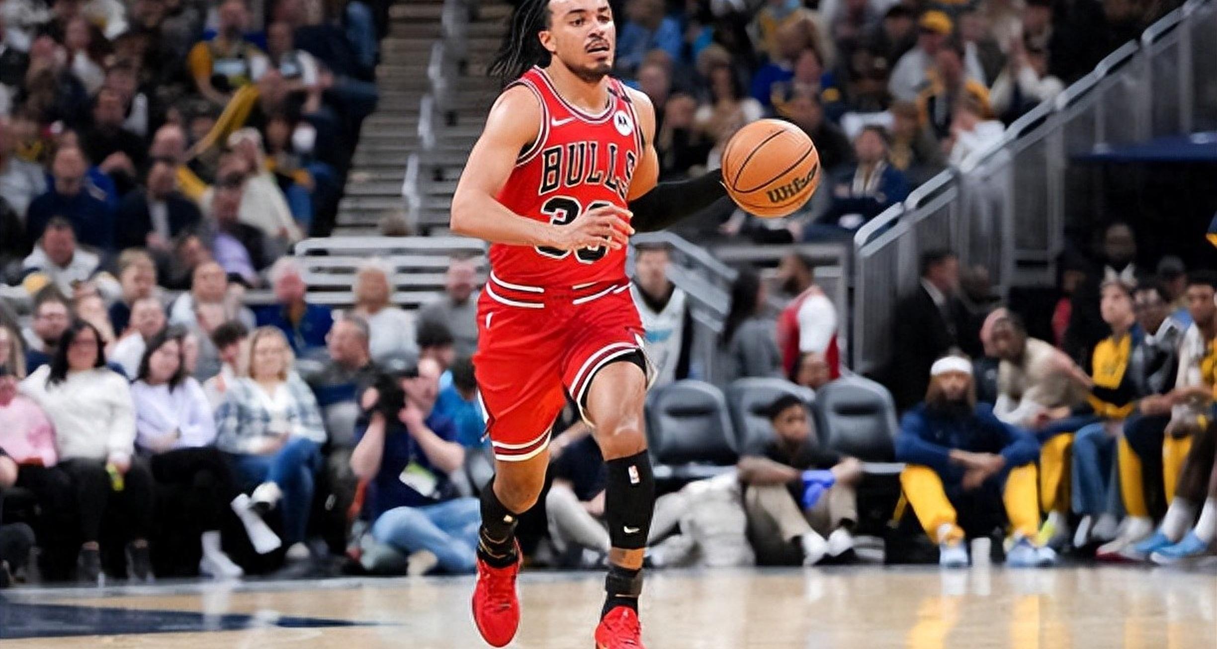 半岛体育app下载-公牛队新援表现抢眼，助球队逆转胜利