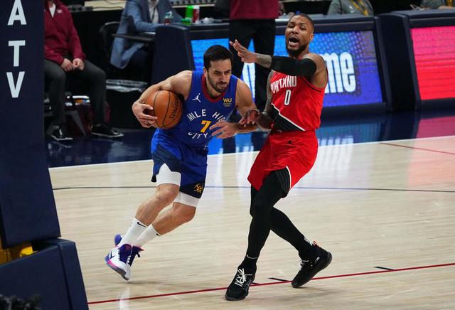 开拓者队关键时刻表现出色，逆转对手夺胜的简单介绍