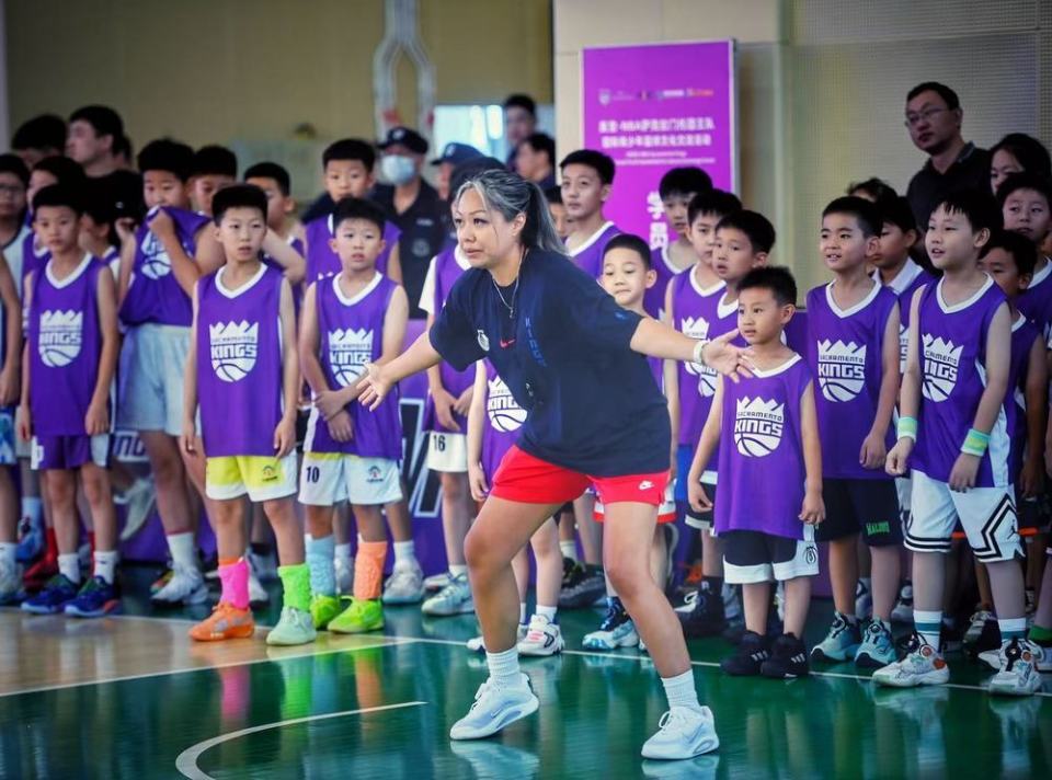 篮球教练团队组织技术培训研讨会，提升教练水平的简单介绍