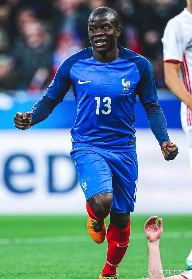 半岛体育官网入口-非洲球员成为国外职业足球明星