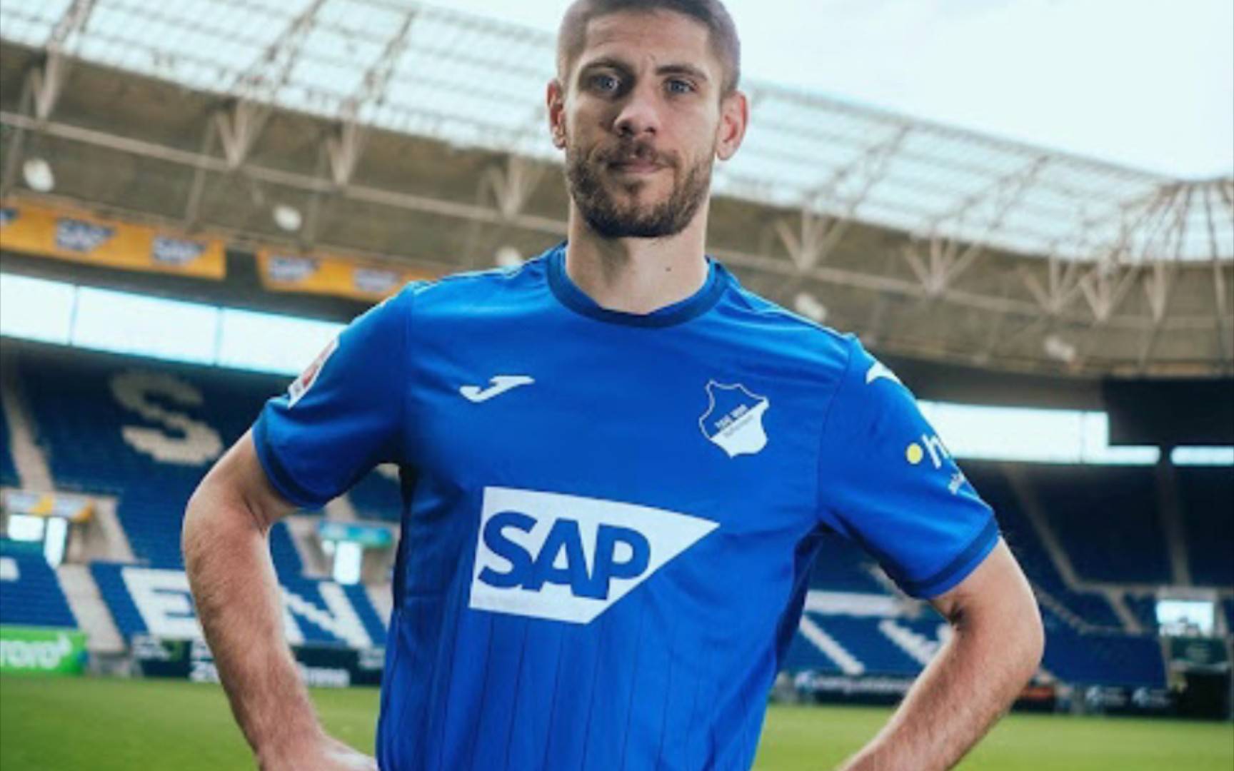 弗莱堡足球俱乐部迎来转折，取得关键胜利的简单介绍