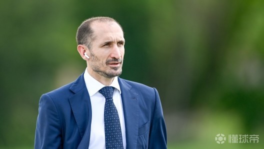 尤文图斯主帅盛赞基耶利尼表现，对球员信心十足的简单介绍