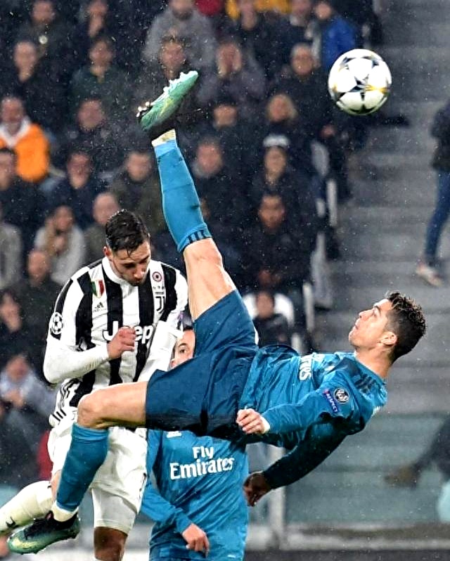 C罗宣布将离开皇马，正式转投尤文图斯！