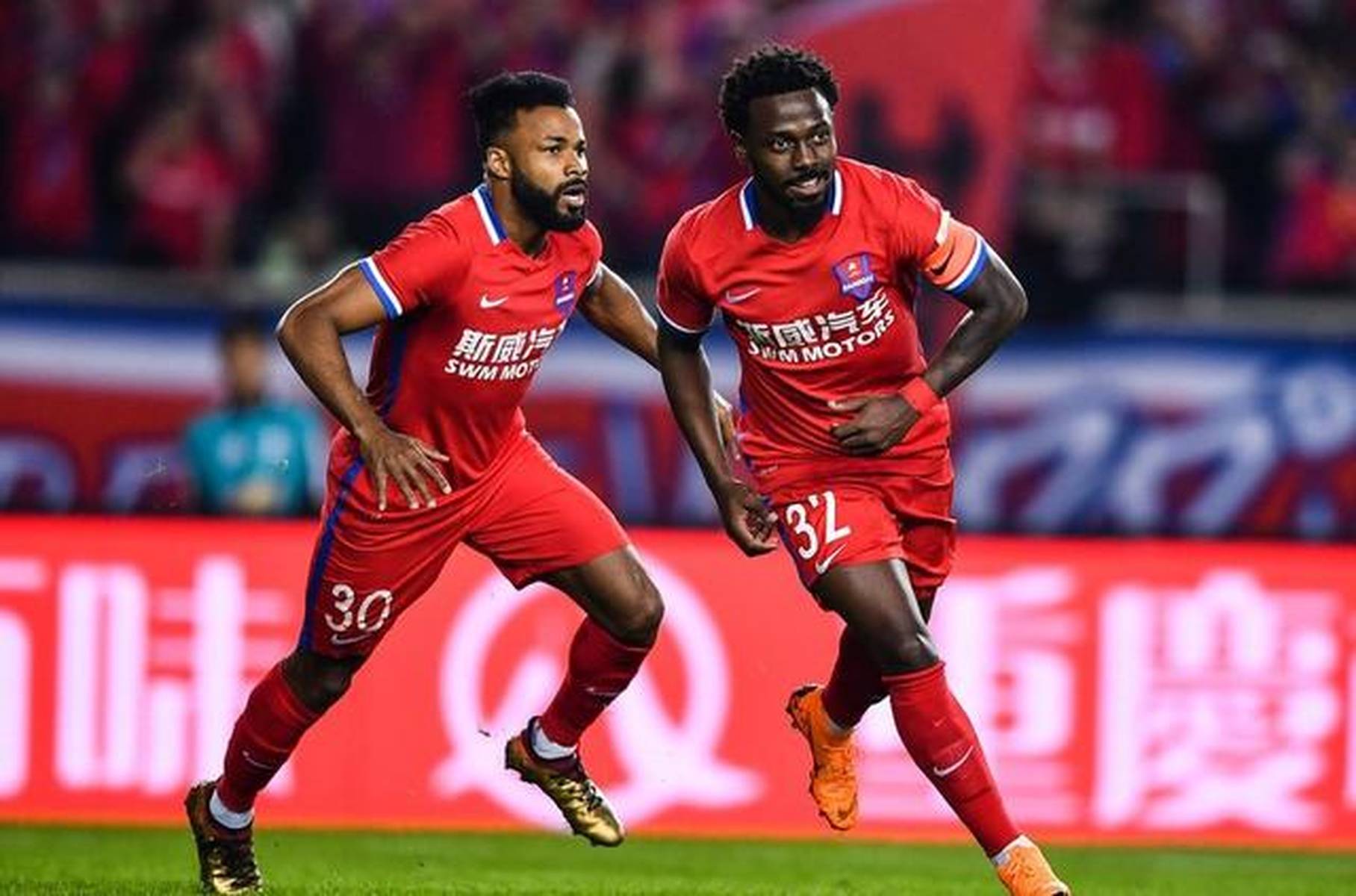 广州富力主场大胜华夏，反超积分榜领先的简单介绍