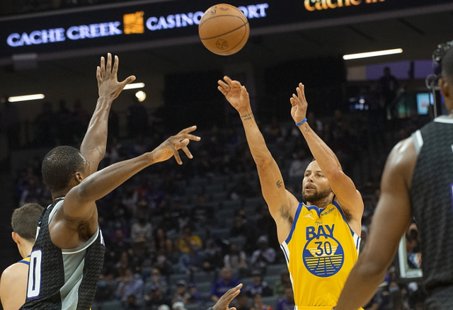 半岛体育网址-新赛季开局之战，球队实力暴露